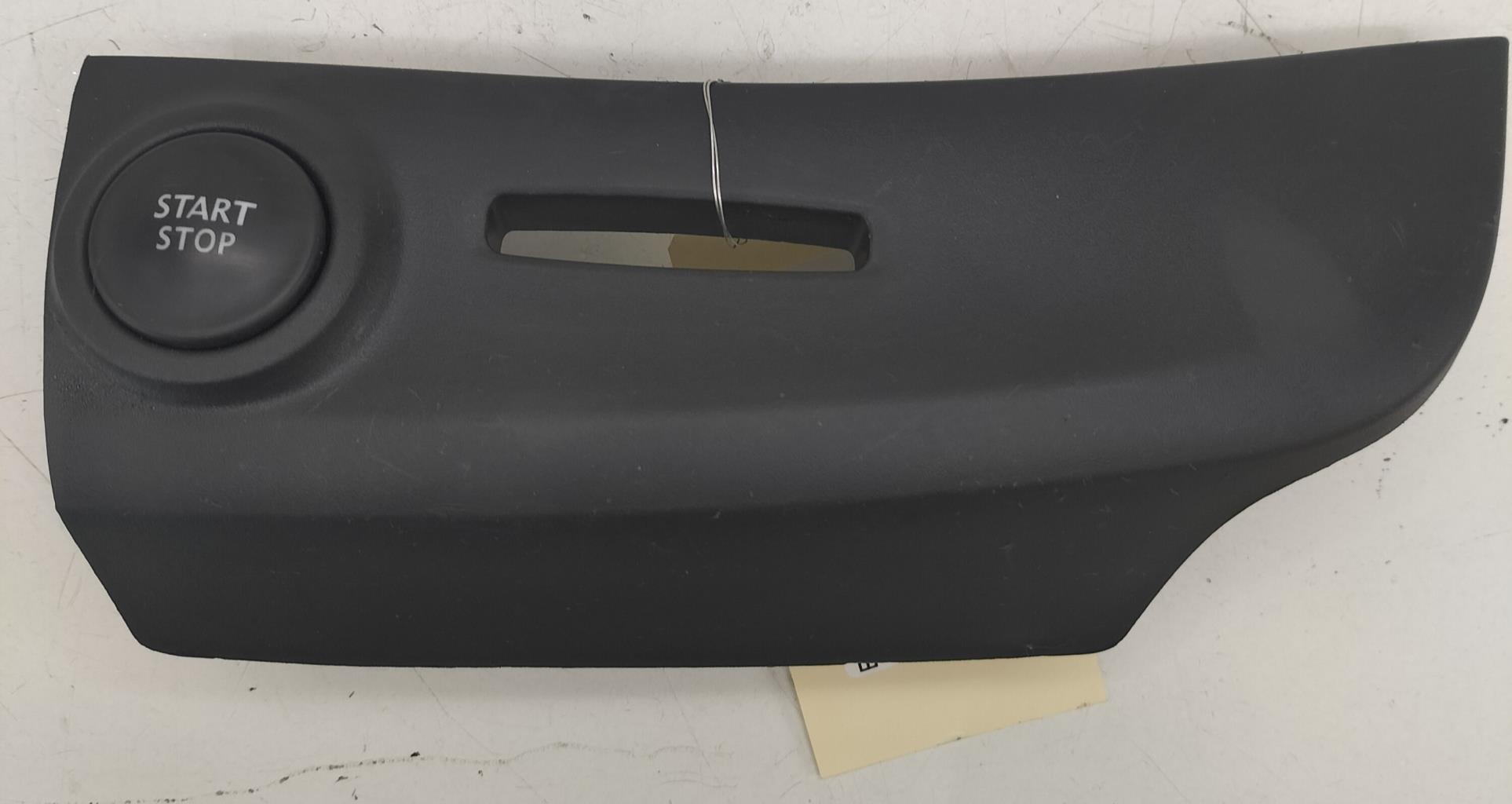 Bouton de demarrage RENAULT CLIO 4 PHASE 1 Essence - 1