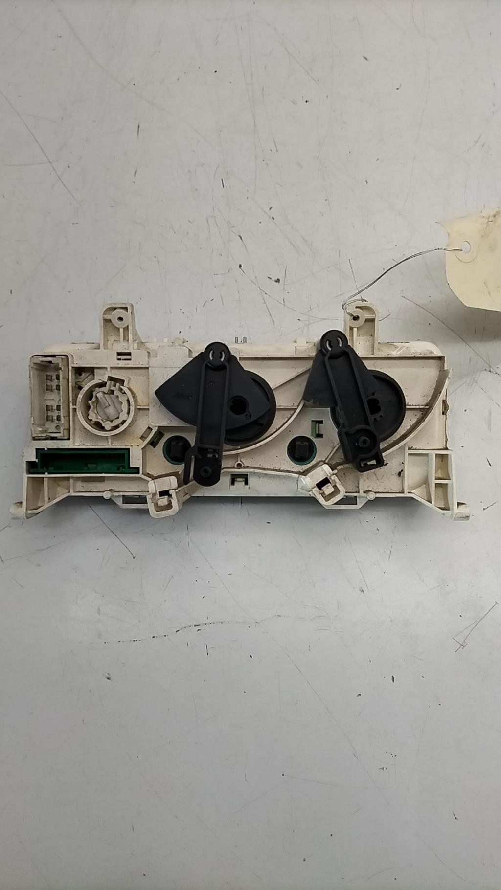 Commande chauffage RENAULT CLIO 2 PHASE 2 Diesel - 1