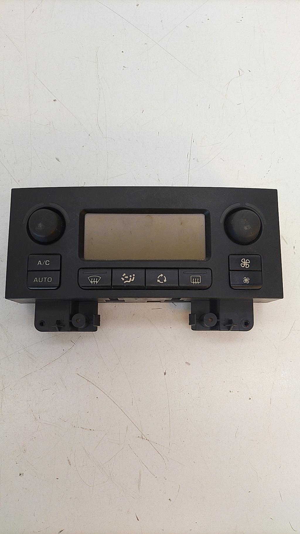 Commande chauffage CITROEN C4 1 PHASE 1 Essence - 1