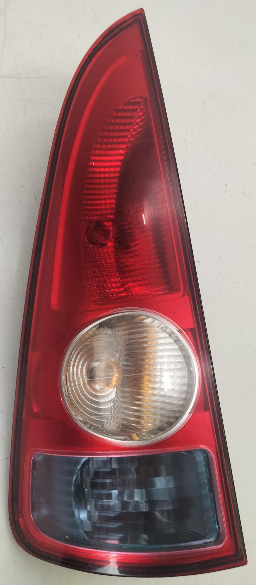 Fanale posteriore principale sinistro (luci) RENAULT ESPACE 4 PHASE 1 Diésel - 1