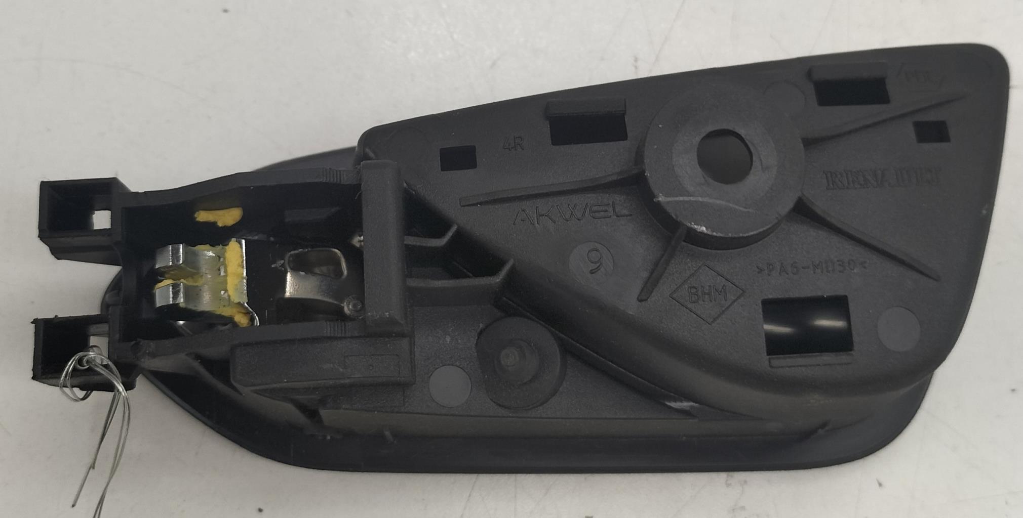 Maniglia interna posteriore destra RENAULT CLIO 5 PHASE 1 Diésel - 1