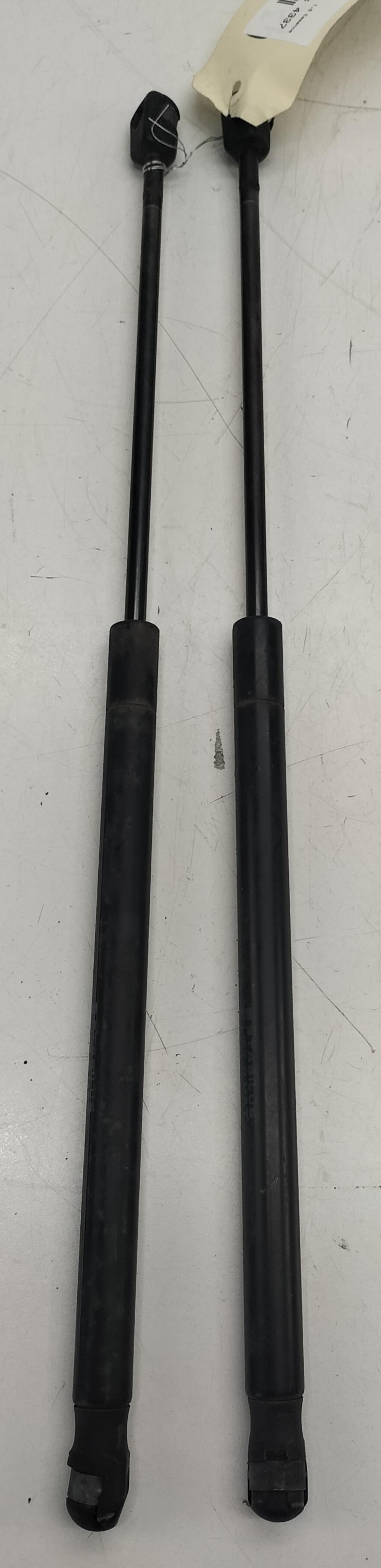 Verin de coffre MINI MINI 2 R56 PHASE 2 Essence - 1