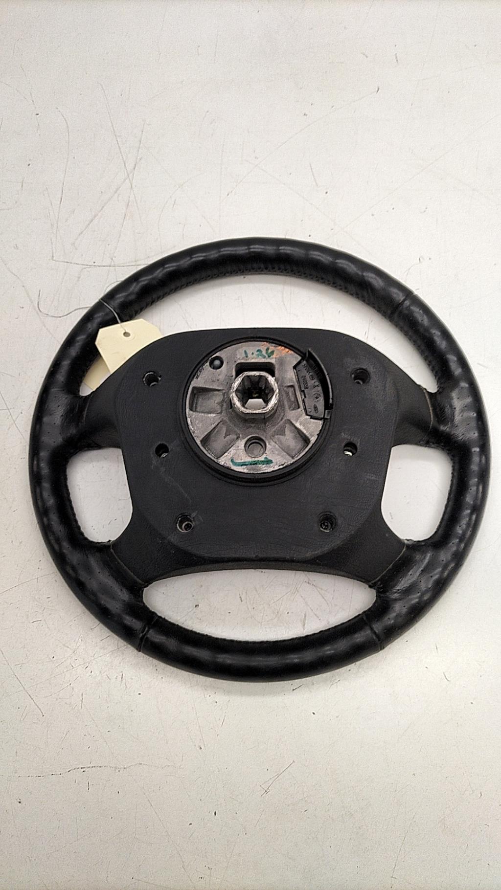Volant FORD COUGAR COUPE Essence - 1
