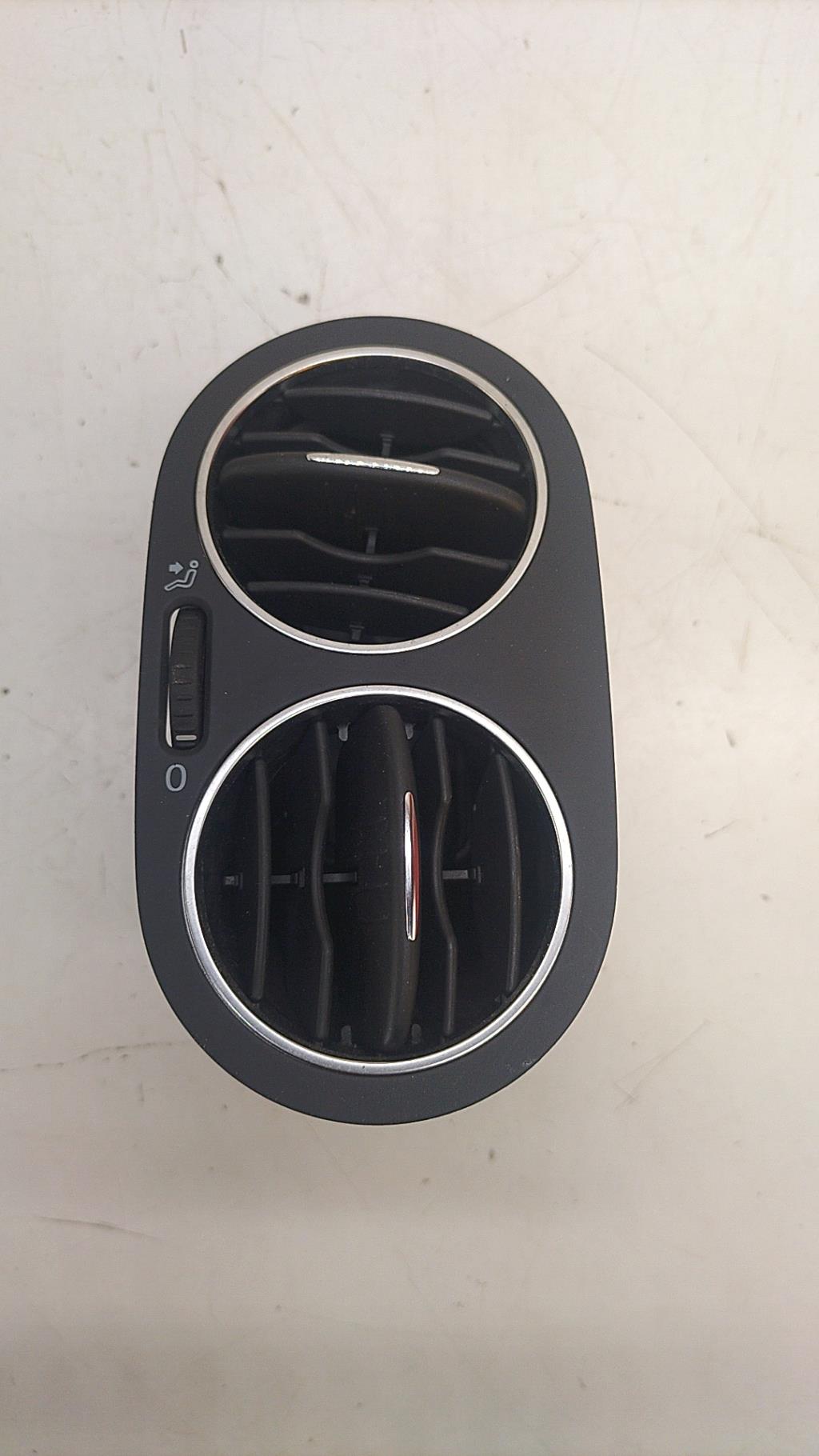 Bocchetta aerazione cruscotto anteriore destra VOLKSWAGEN GOLF PLUS PHASE 1 Diésel - 1