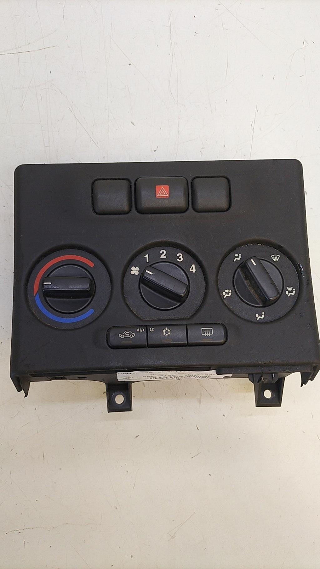 Commande chauffage OPEL ZAFIRA A PHASE 1 Essence - 1