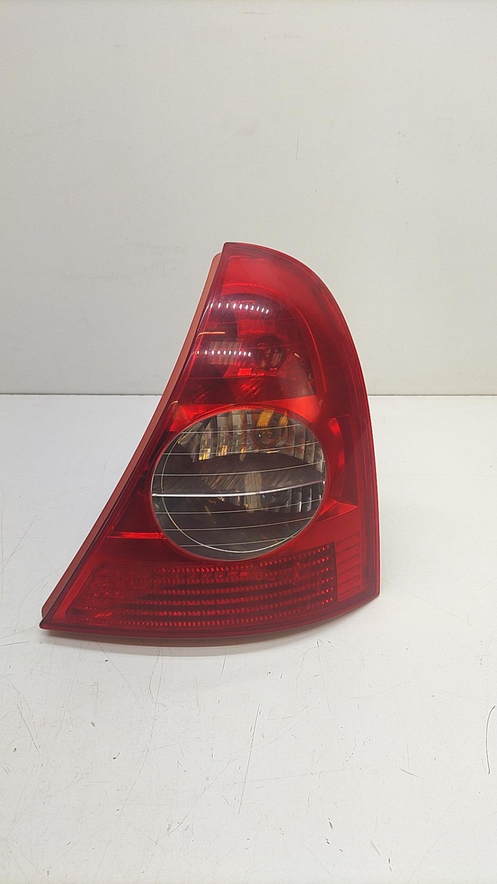 Fanale posteriore principale destro (luci) RENAULT CLIO Diésel - 1