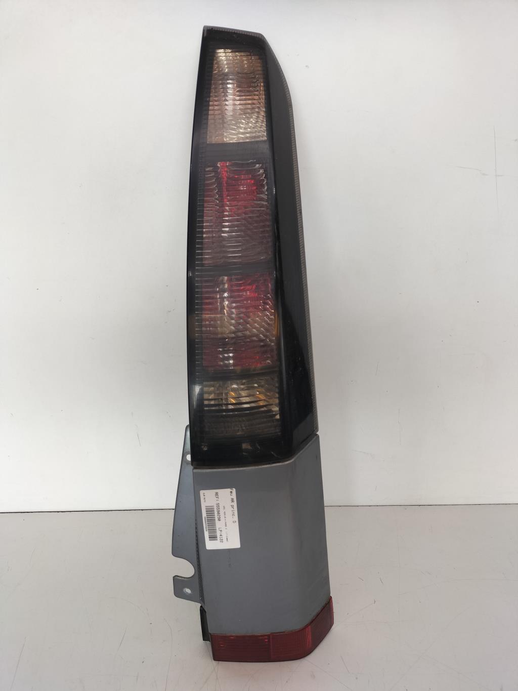 Fanale posteriore principale destro (luci) OPEL MERIVA A PHASE 2 Diésel - 1