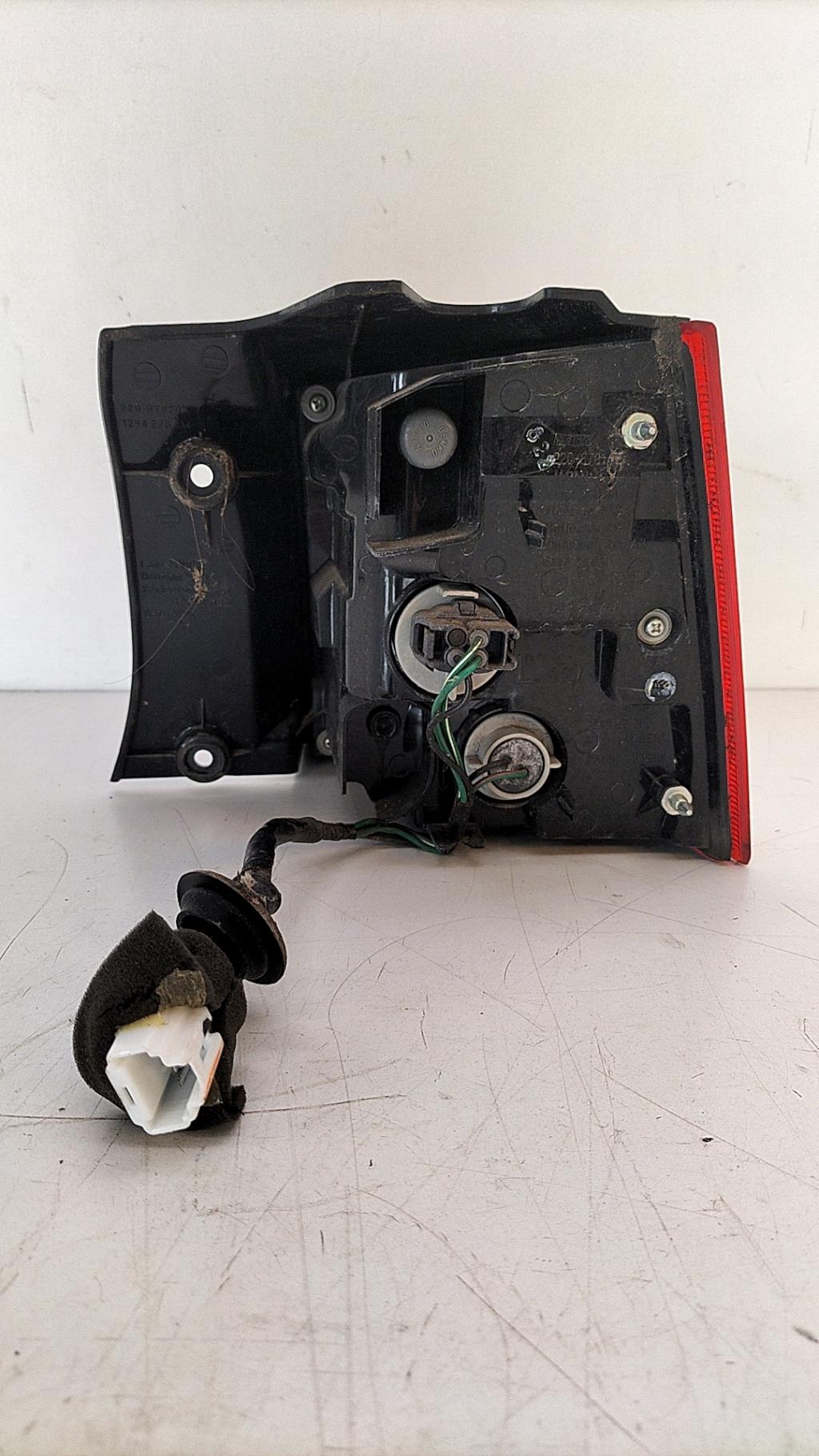 Fanale posteriore principale sinistro (luci) CITROEN C-CROSSER Diésel - 1