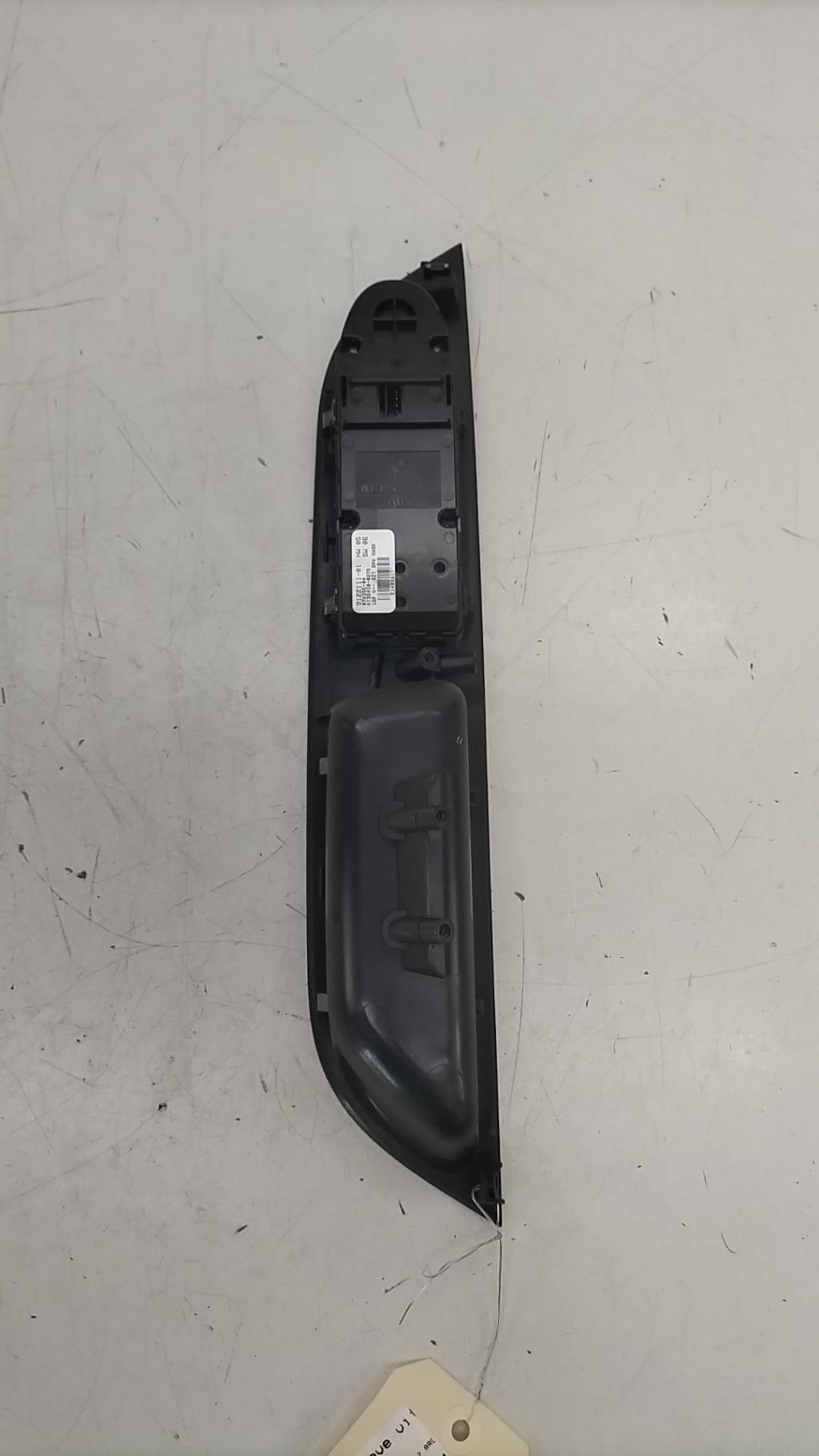 Interruttore lavacristalli anteriore sinistro BMW SERIE 5 E61 TOURING PHASE 2 BREAK Diésel - 1