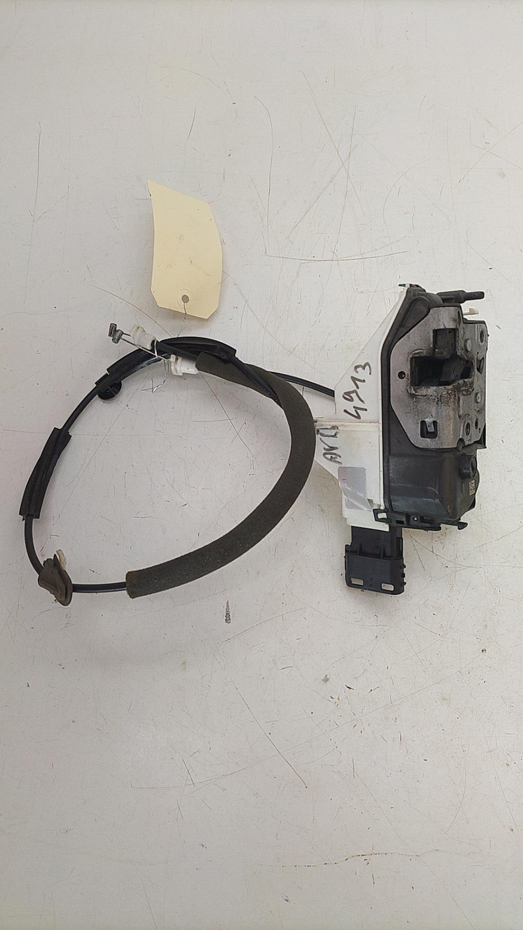 Serrure avant droit CITROEN DS3 PHASE 1 Diesel - 1