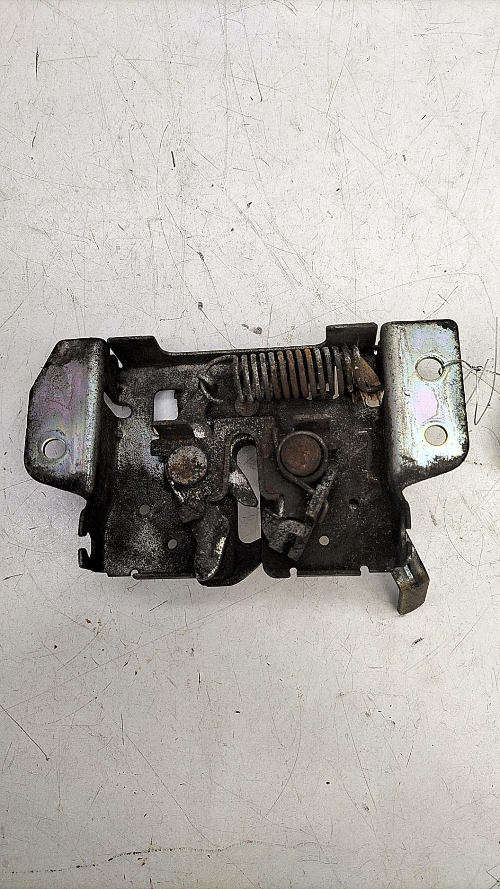 Serrure de capot CITROEN C-CROSSER Diesel - 1