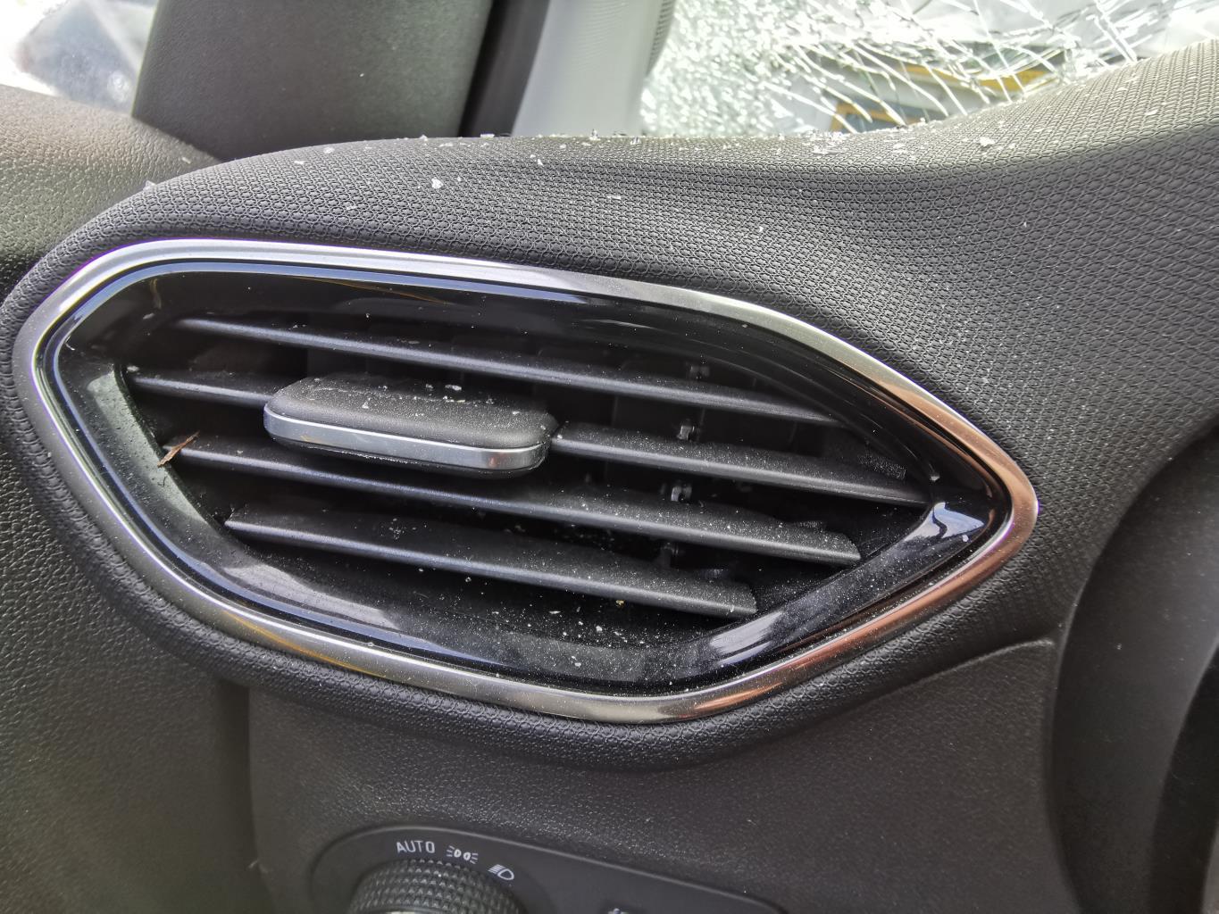 Bocchetta aerazione cruscotto anteriore sinistra OPEL CROSSLAND X PHASE 1 Diésel - 1