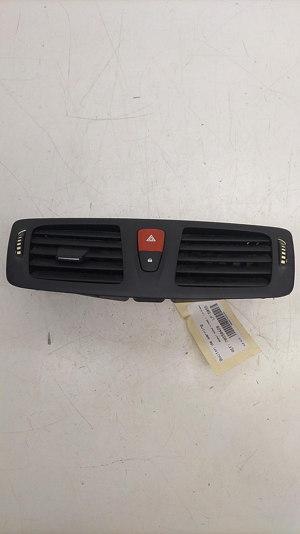 Bouton de warning RENAULT MEGANE 3 PHASE 1 Diesel - 1