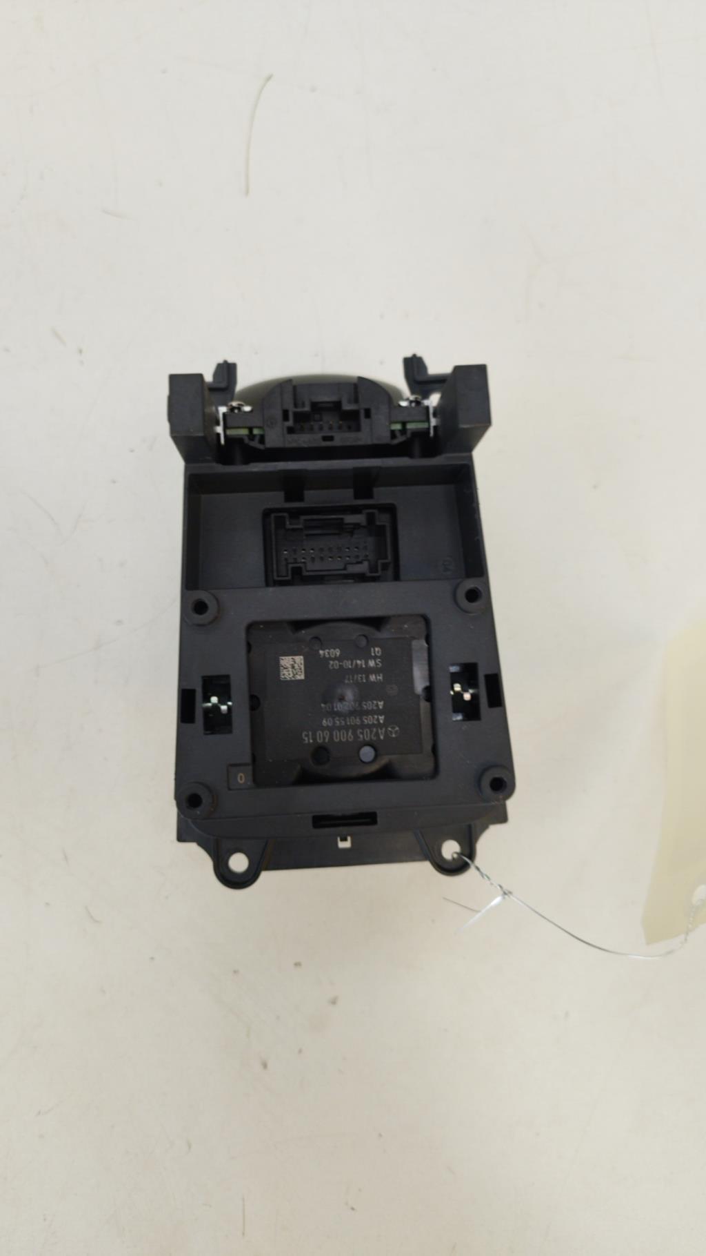 Commande GPS MERCEDES CLASSE C 205 PHASE 1 Diesel - 1