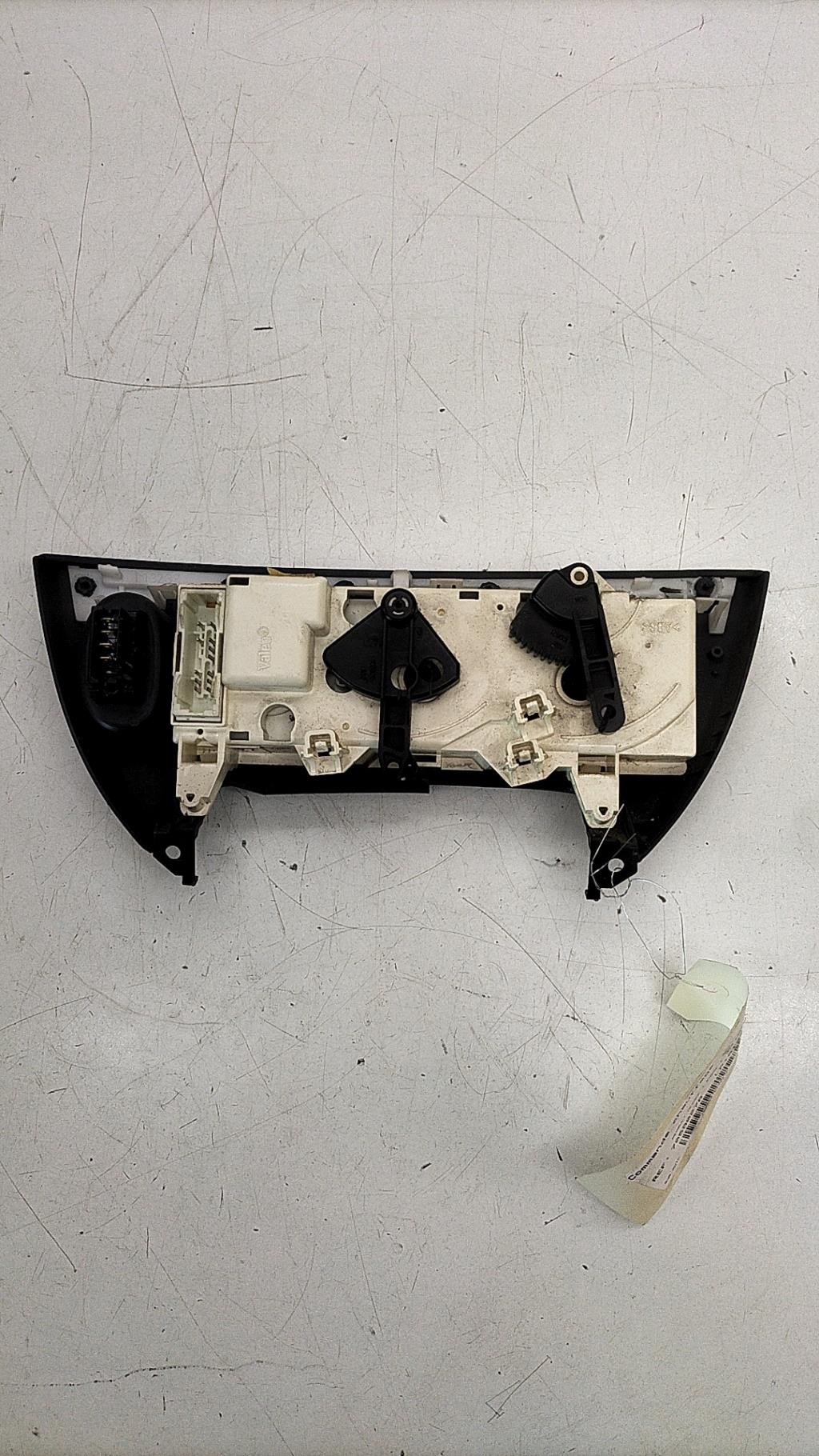 Commande chauffage RENAULT MEGANE 1 PHASE 2 Essence - 1
