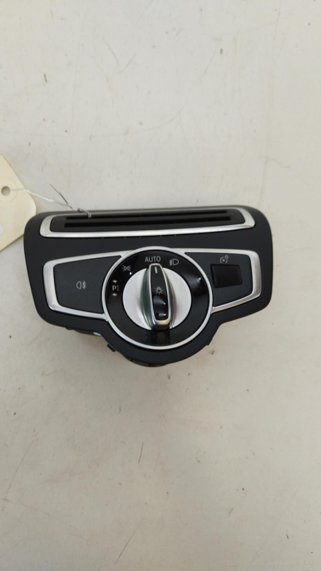 Commande de phare MERCEDES CLASSE C 205 PHASE 1 Diesel - 1