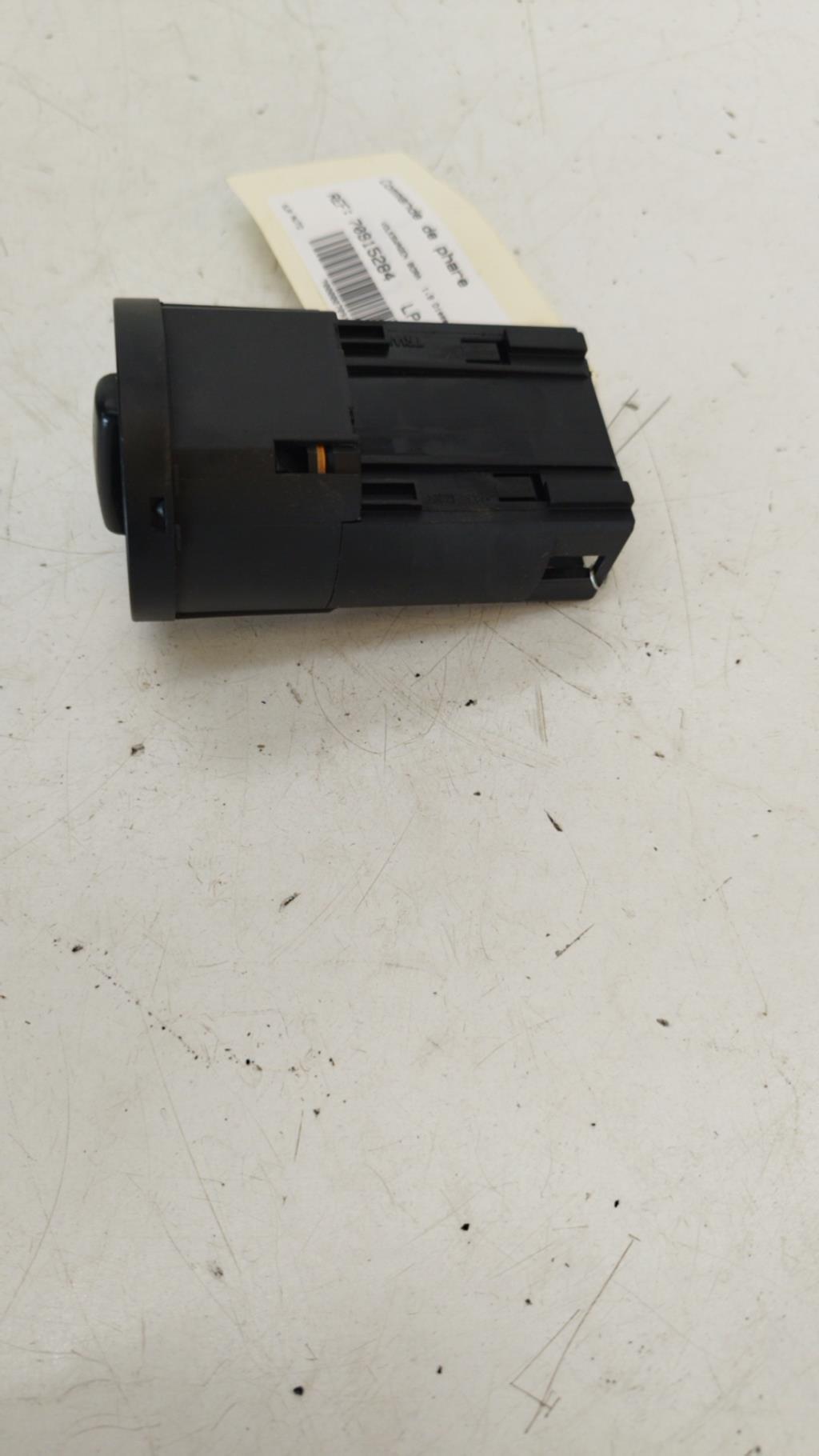 Commande de phare VOLKSWAGEN BORA Diesel - 1