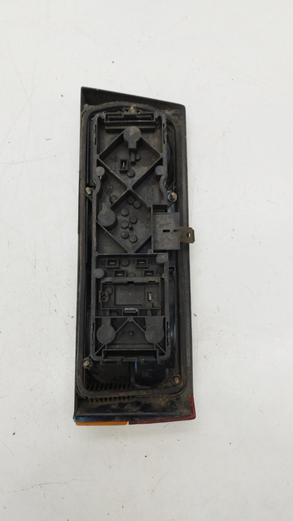 Fanale posteriore principale destro (luci) VOLKSWAGEN GOLF 1 Diésel - 1
