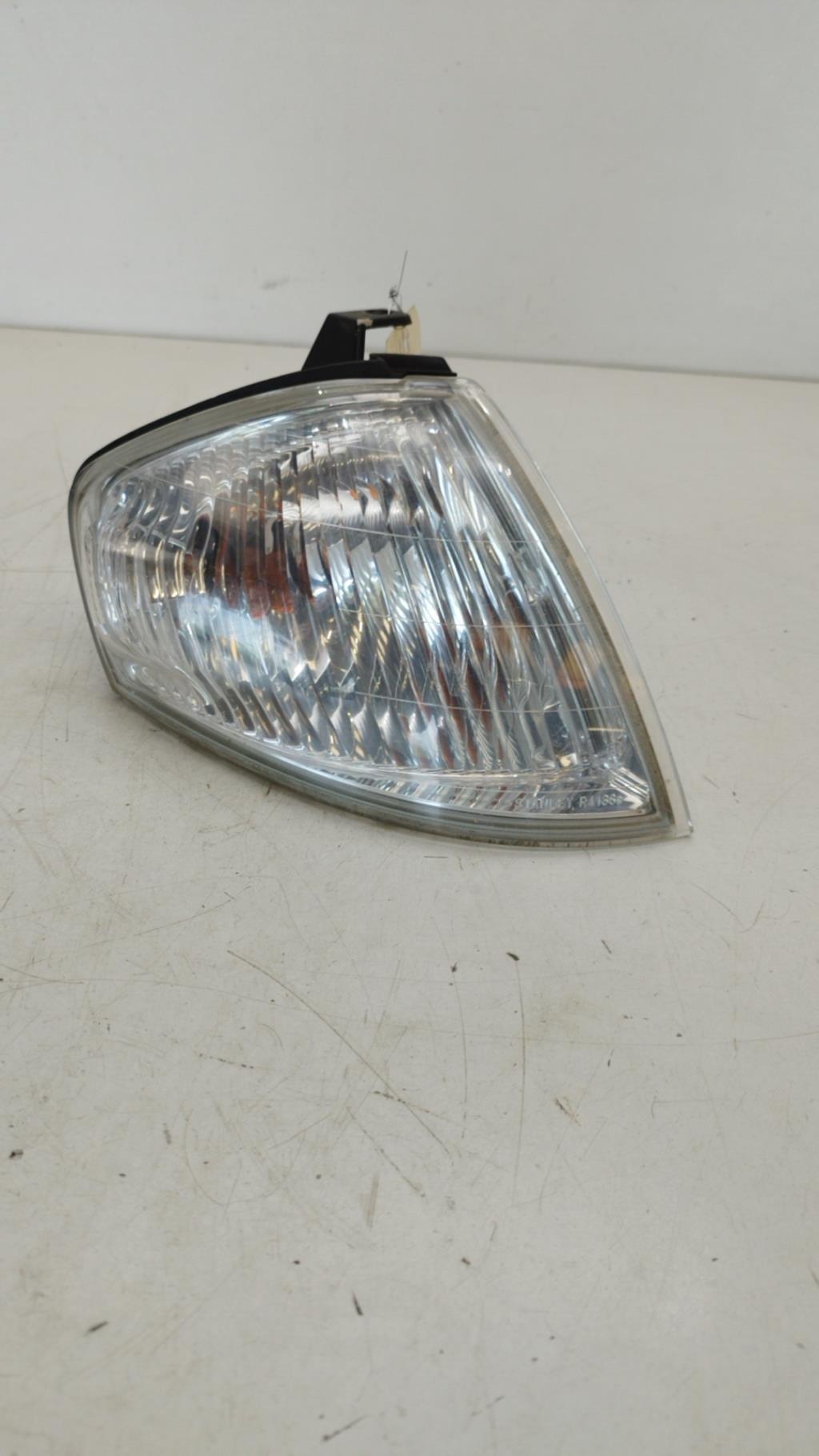 Gruppo ottico anteriore secondario destro (luci)(freccia) MAZDA 323 6 Gasolina - 1