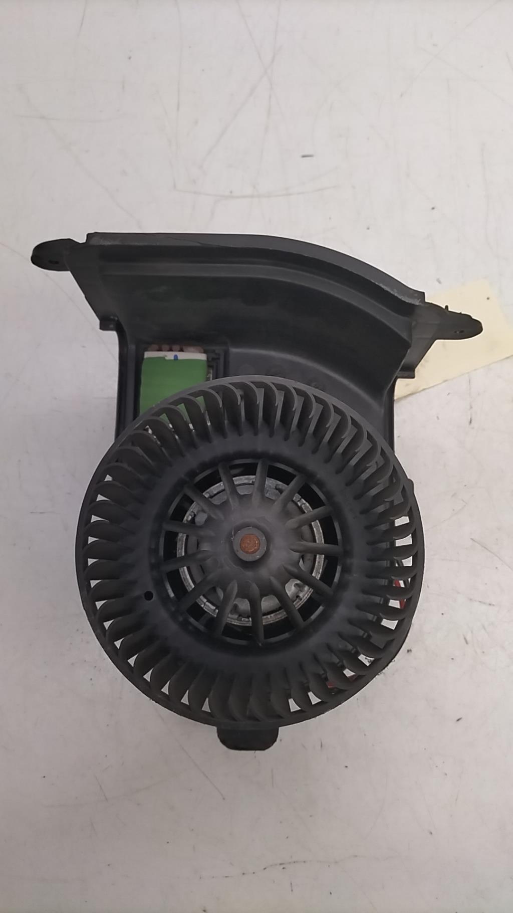 Pulseur d'air RENAULT CLIO 2 PHASE 2 Essence - 1