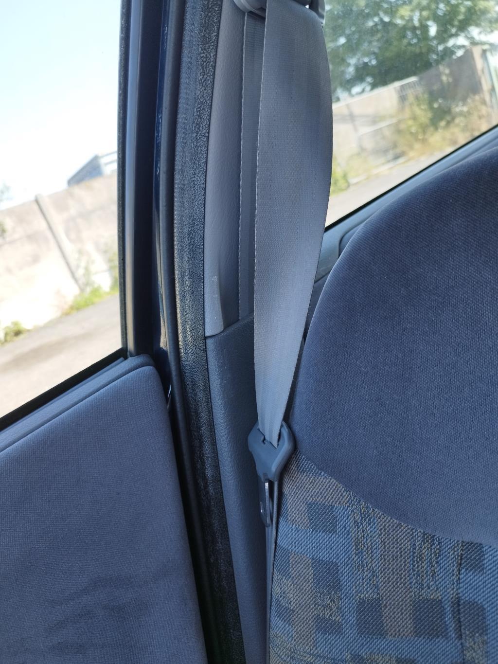 Cintura di sicurezza anteriore destra RENAULT MEGANE 1 PHASE 2 Diésel - 1