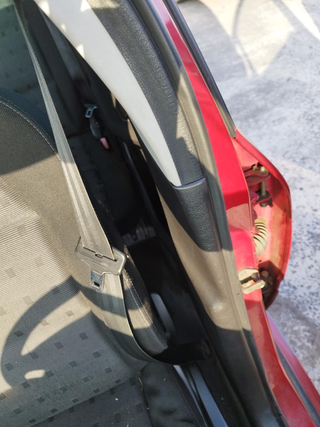 Cintura di sicurezza posteriore sinistra PEUGEOT 307 PHASE 1 BREAK Diésel - 1