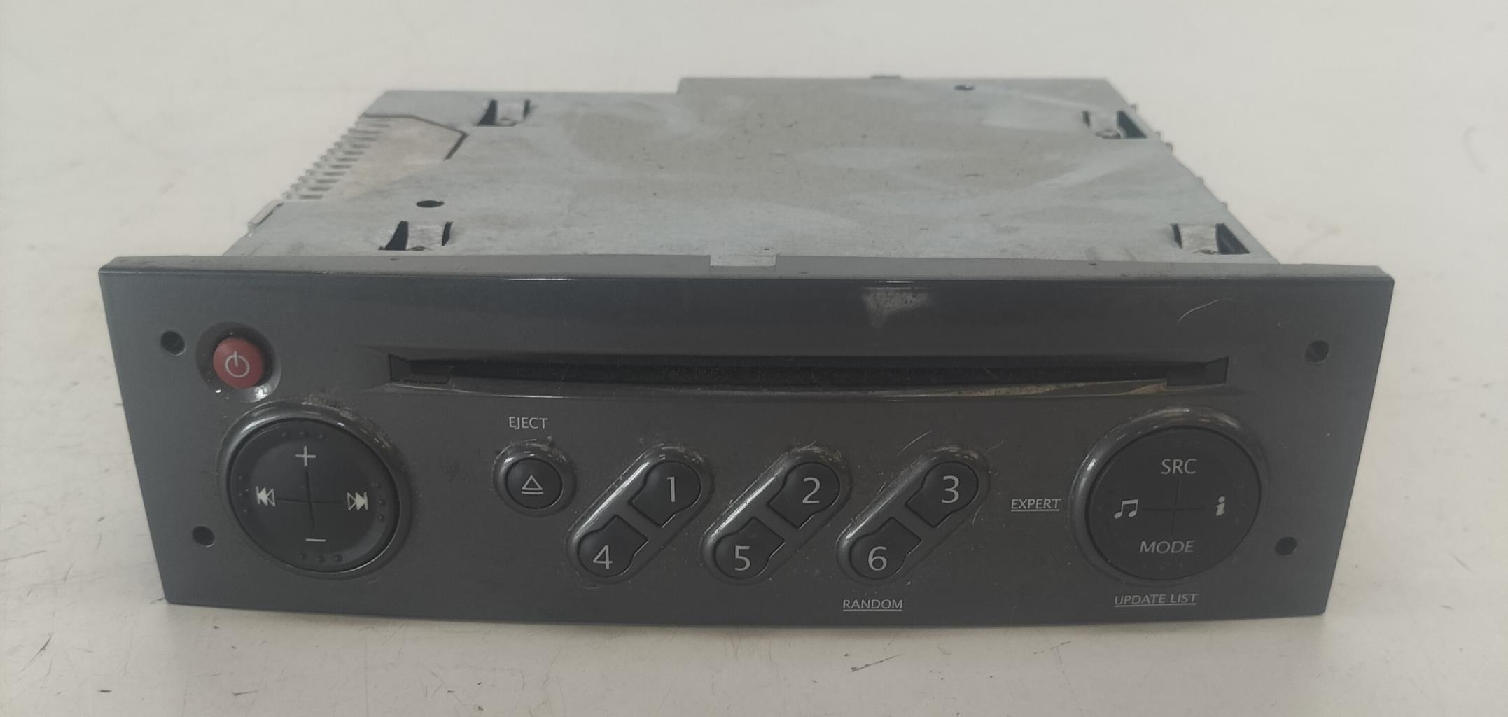 Autoradio originale RENAULT CLIO 3 PHASE 2 Diésel - 1