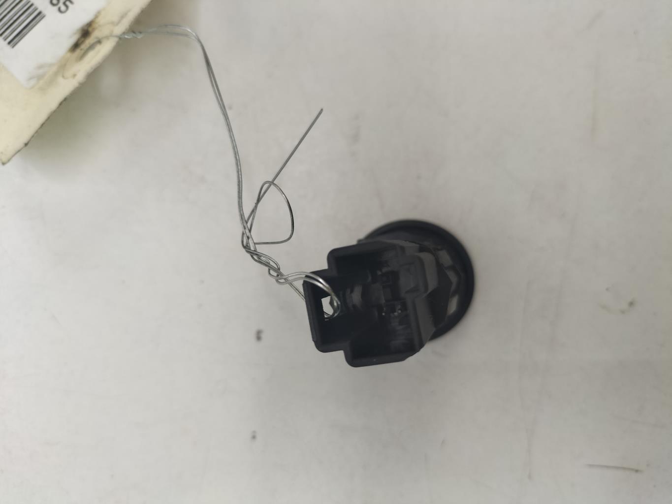 Bouton de coffre FORD FUSION PHASE 2 Diesel - 1