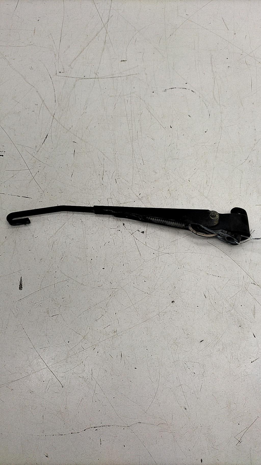 Braccio tergicristallo posteriore MERCEDES CLASSE C 202 PHASE 2 BREAK Gasolina - 1