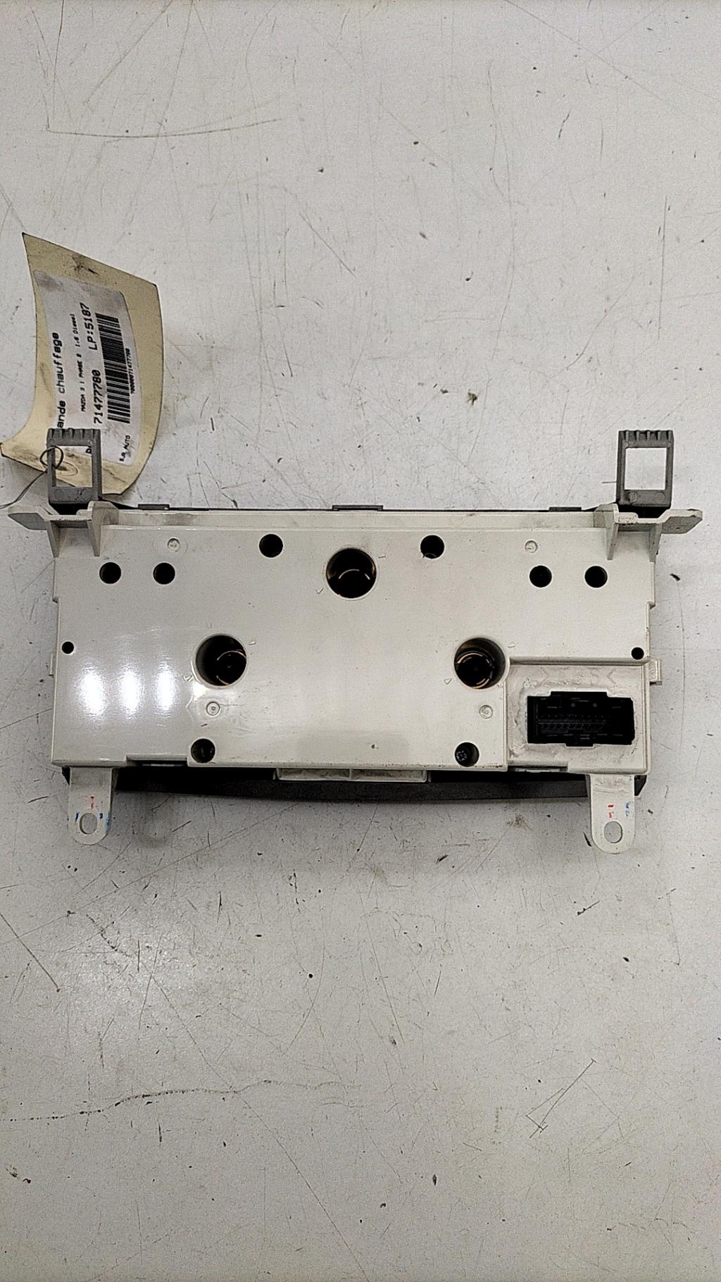 Commande chauffage MAZDA 3 1 PHASE 2 Diesel - 1