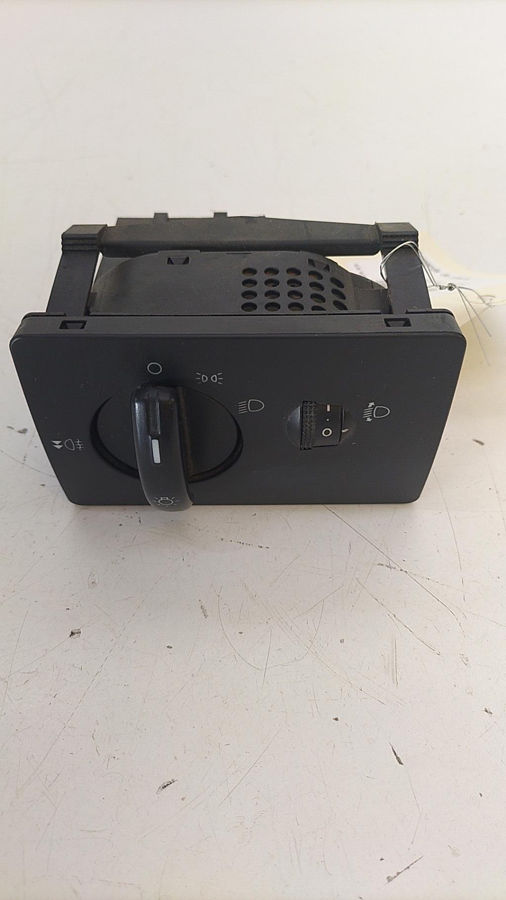 Commande de phare FORD FUSION PHASE 2 Diesel - 1