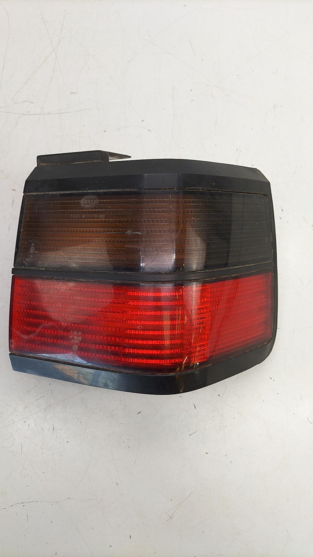Fanale posteriore principale destro (luci) VOLKSWAGEN JETTA 2 Diésel - 1