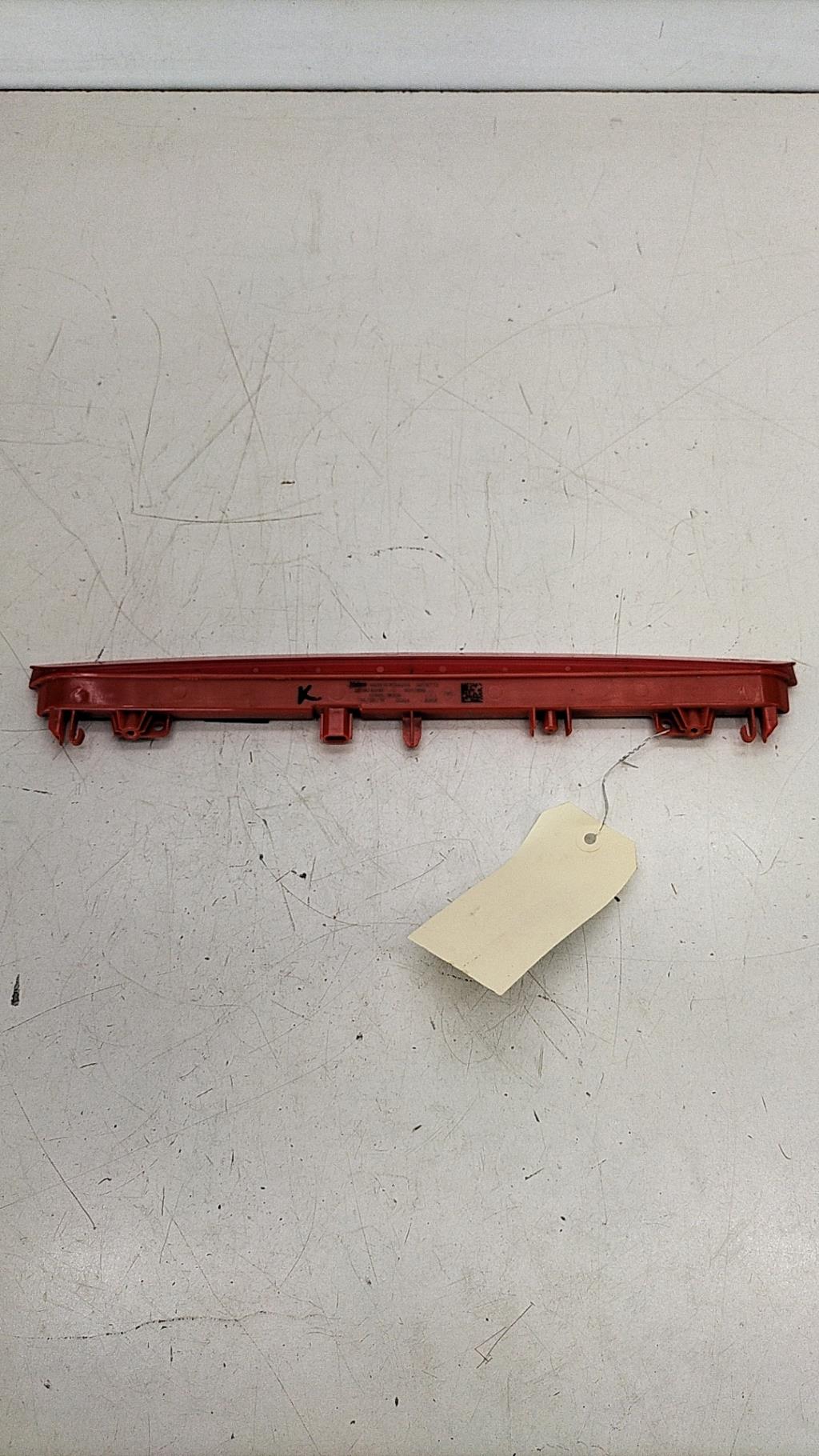 Feu arriere stop central RENAULT CLIO 5 PHASE 1 Essence/Hybride - 1