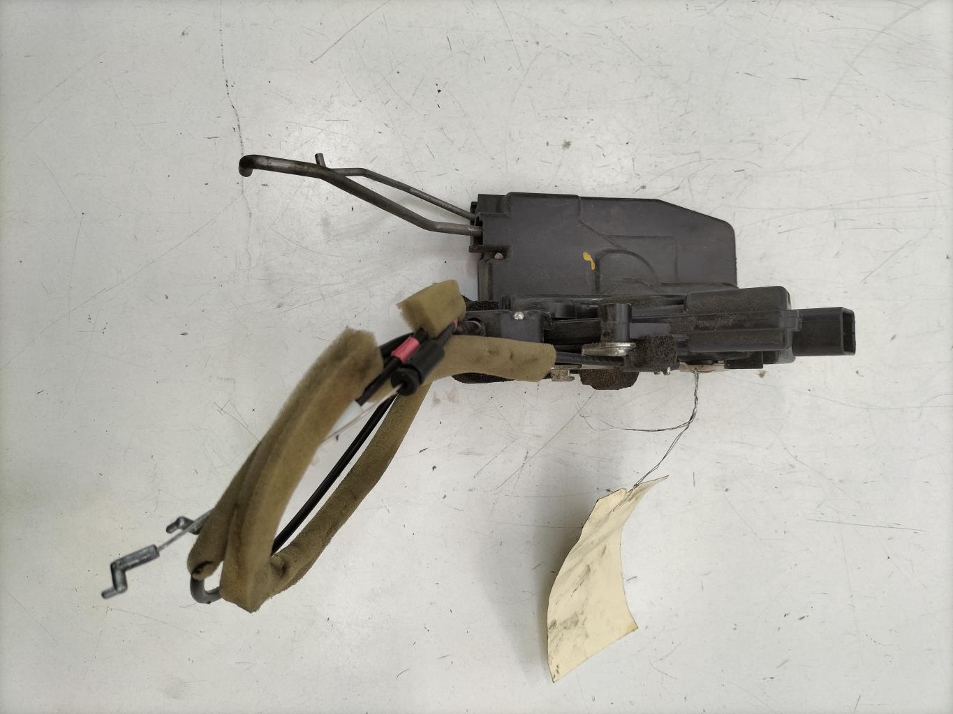 Serrure avant gauche MAZDA 3 1 PHASE 2 Diesel - 1