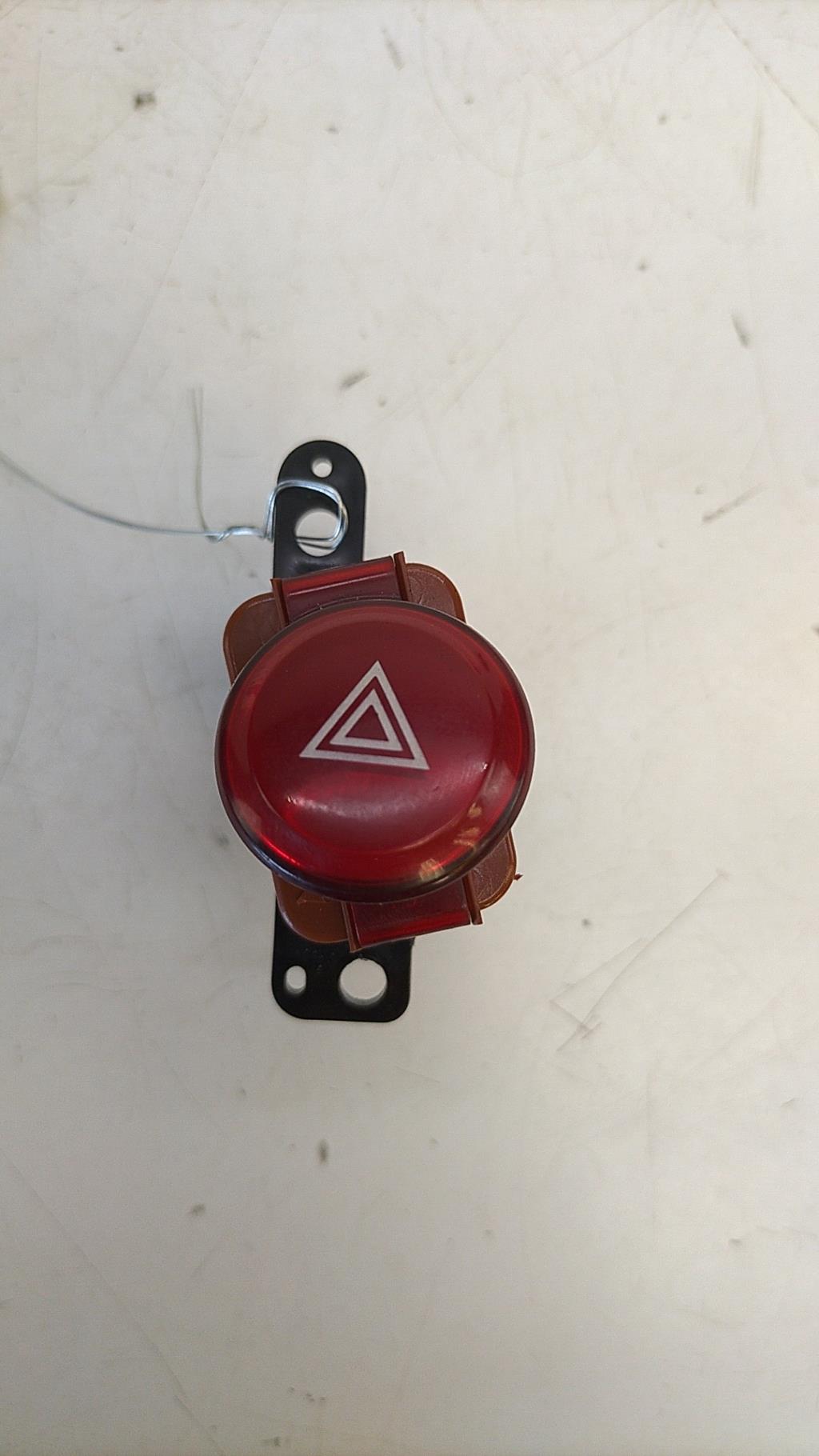 Bouton de warning HONDA CIVIC 8 PHASE 1 Diesel - 1