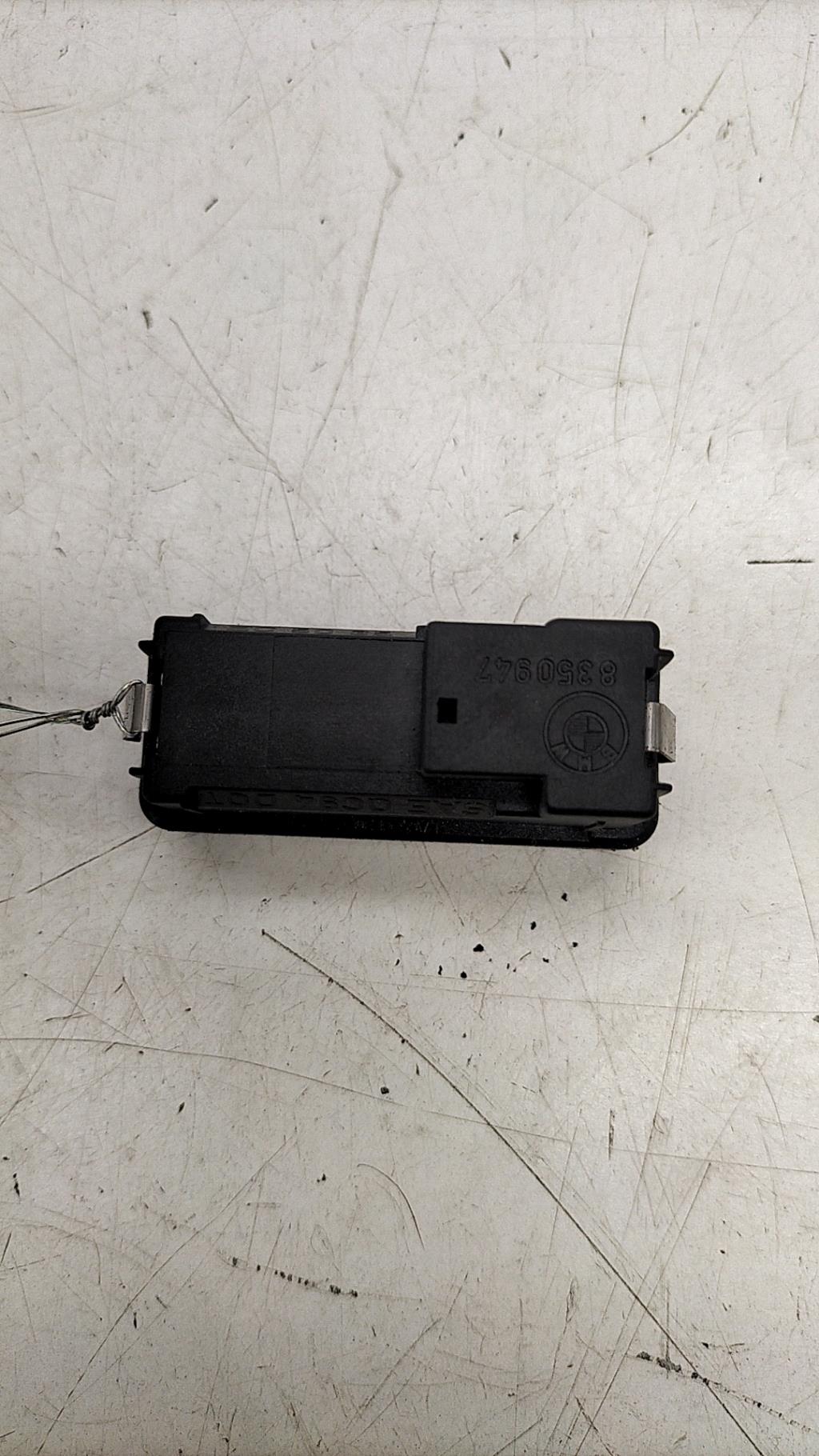 Bouton de warning BMW SERIE 5 E39 PHASE 1 Diesel - 1