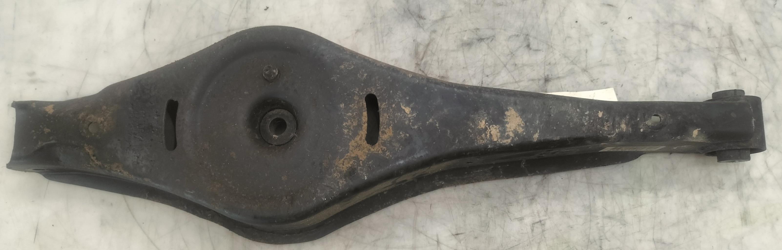 Braccio sospensione inferiore posteriore destro AUDI A3 2 PHASE 1 Gasolina - 1
