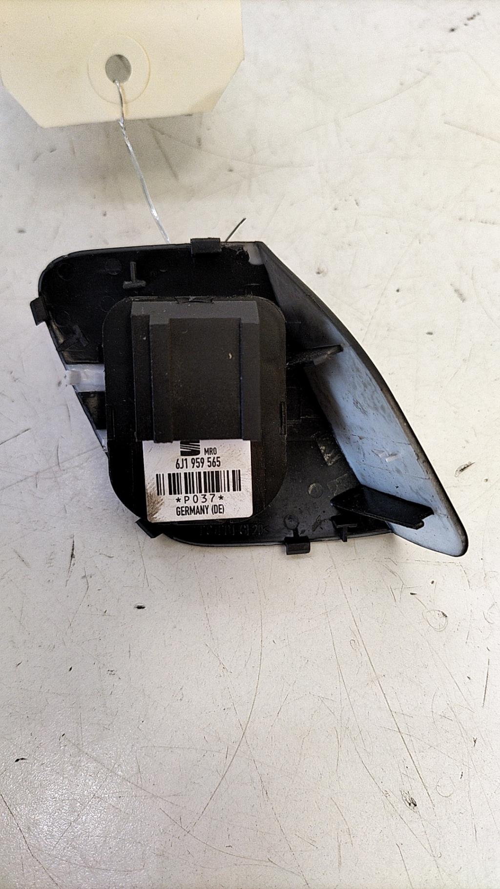Commande retroviseurs SEAT IBIZA 4 PHASE 1 Diesel - 1