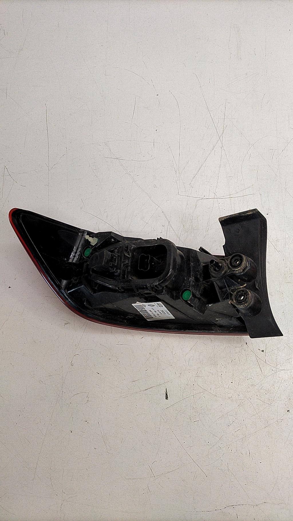 Fanale posteriore principale destro (luci) RENAULT CLIO 4 PHASE 1 Gasolina - 1