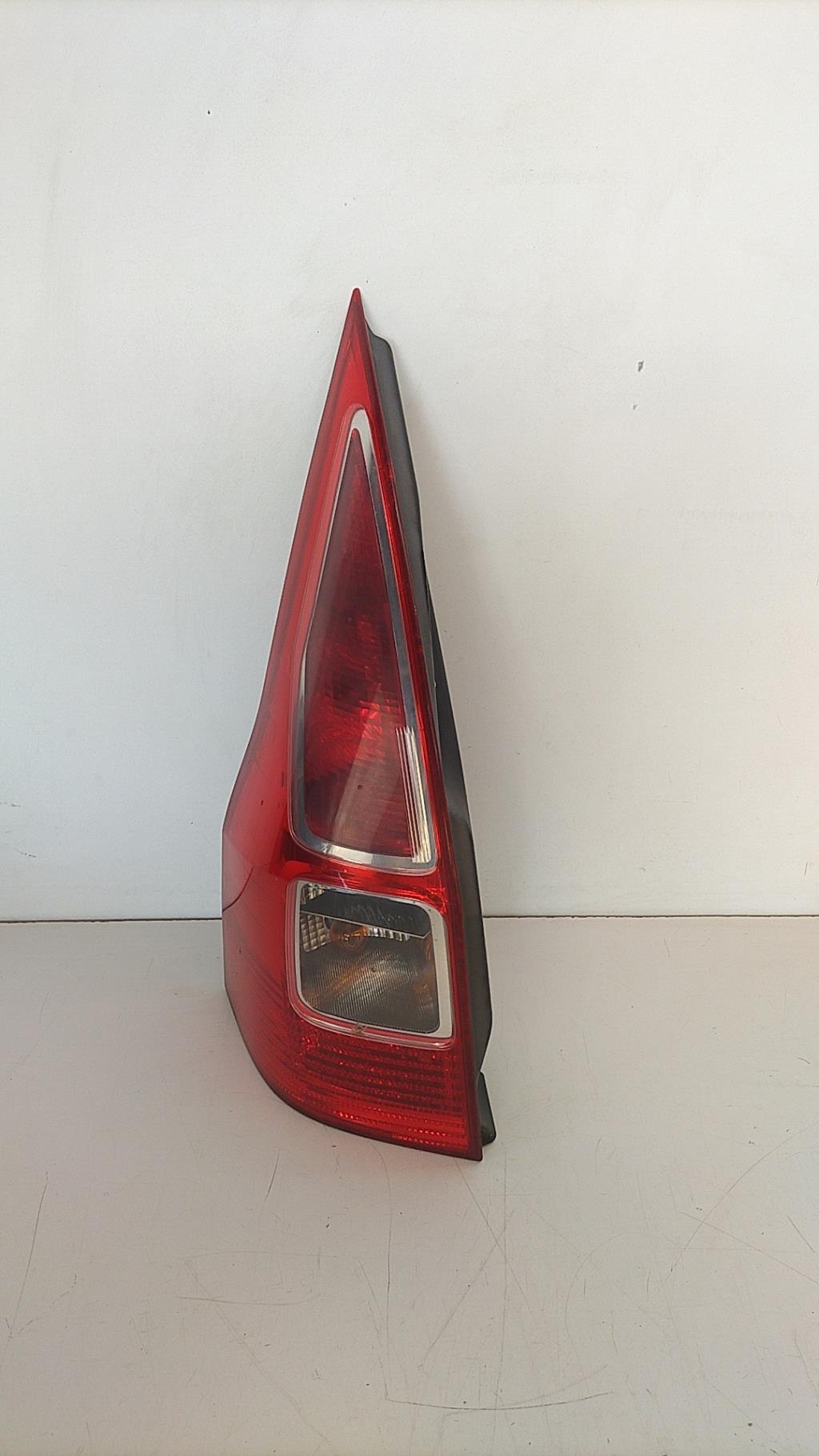 Fanale posteriore principale sinistro (luci) RENAULT MEGANE 2 PHASE 1 BREAK Diésel - 1