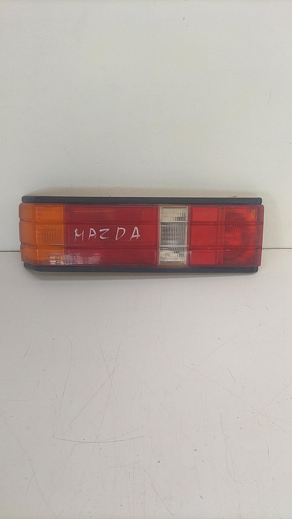 Fanale posteriore principale sinistro (luci) MAZDA 323 2 Gasolina - 1