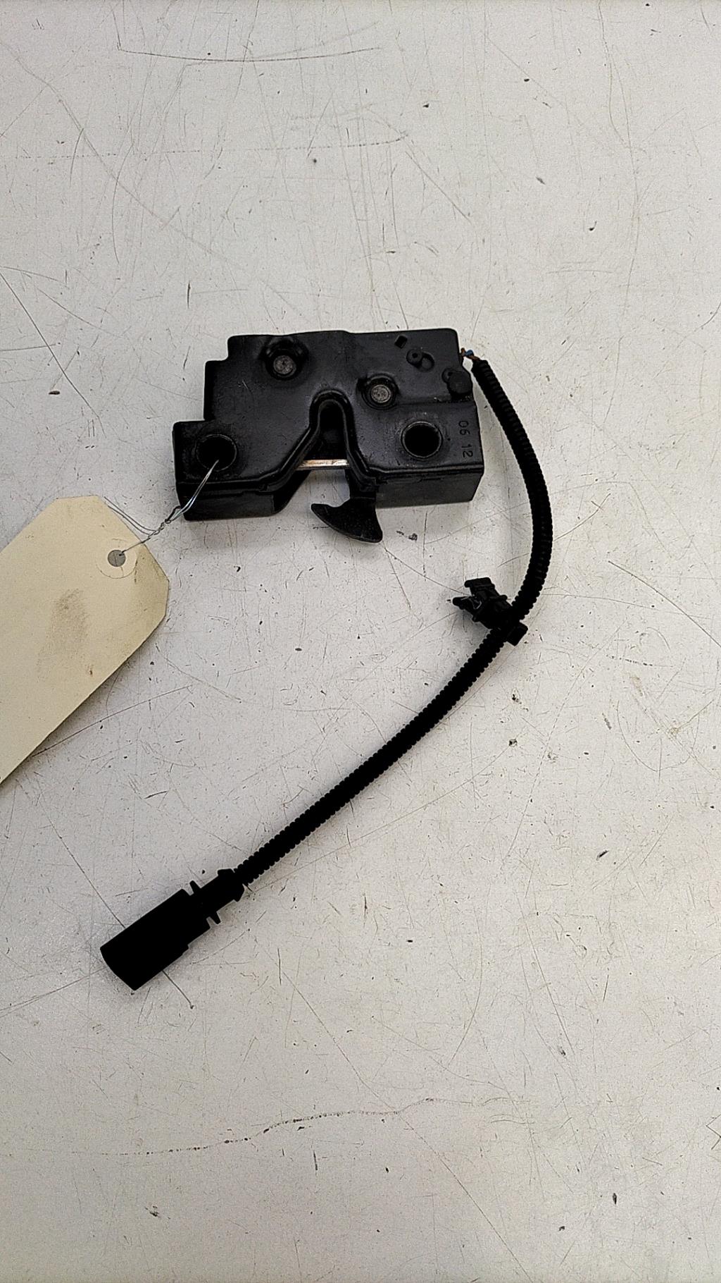 Serrure de capot SEAT IBIZA 4 PHASE 1 Diesel - 1