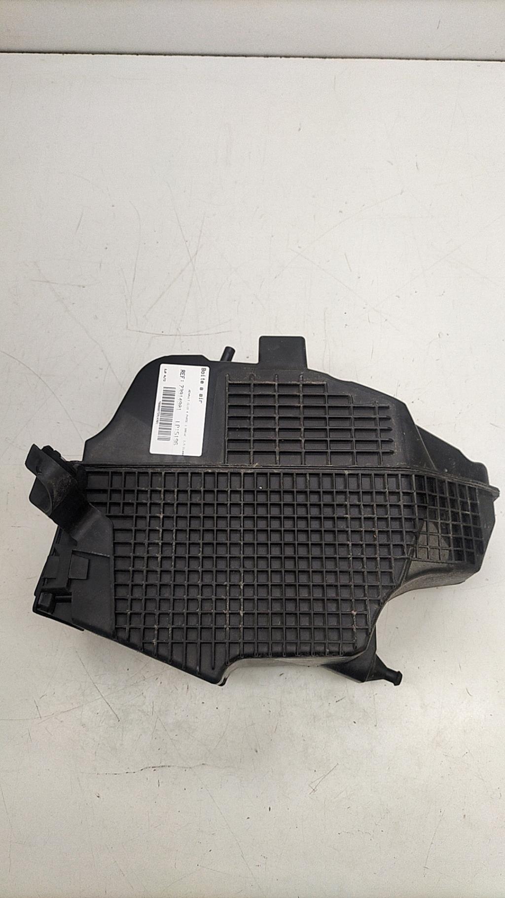Boite a air RENAULT CLIO 4 PHASE 1 BREAK Diesel - 1