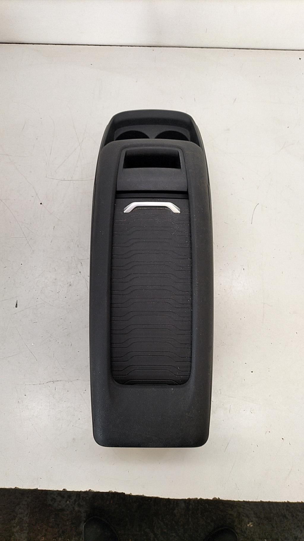 Consolle centrale (interno in plastica) CITROEN C4 GRAND PICASSO 2 PHASE 1 Diésel - 1