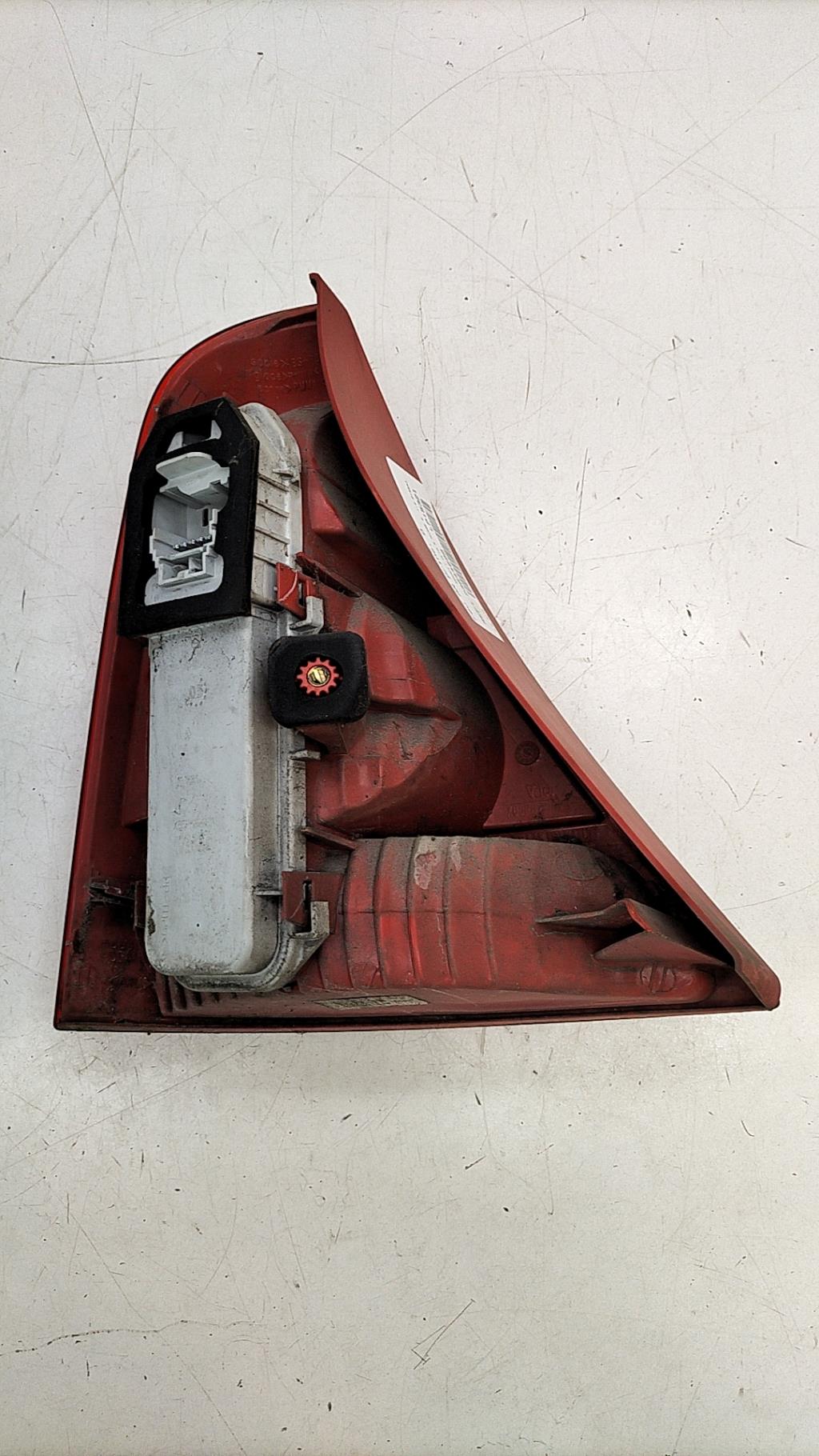 Fanale posteriore principale destro (luci) RENAULT CLIO 2 PHASE 2 Diésel - 1