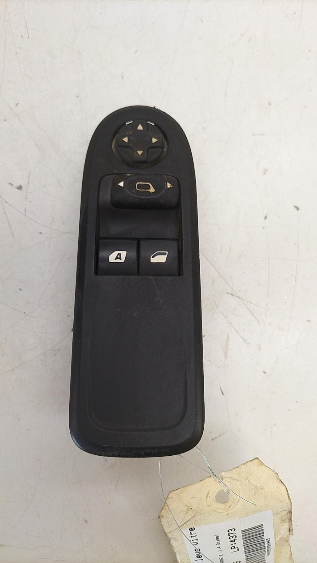 Interruttore lavacristalli anteriore sinistro CITROEN C3 2 PHASE 2 Diésel - 1