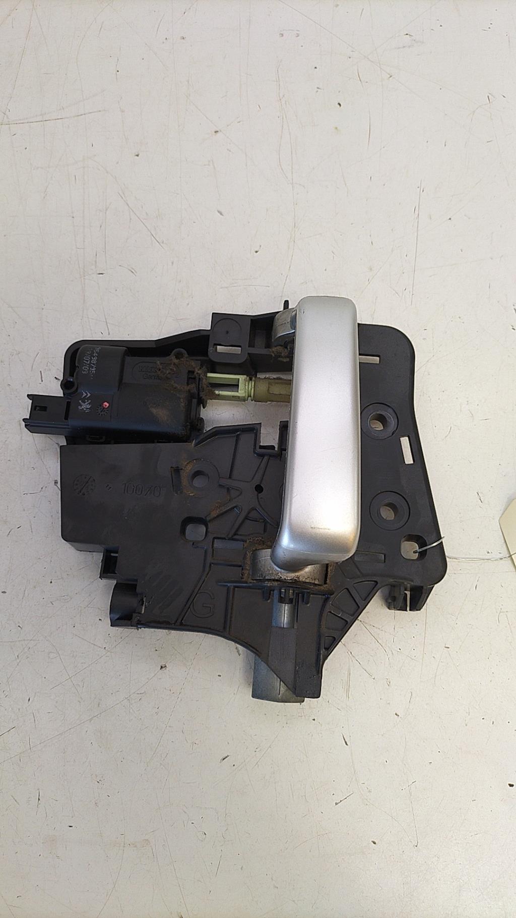 Maniglia interna anteriore sinistra PEUGEOT 1007 Gasolina - 1