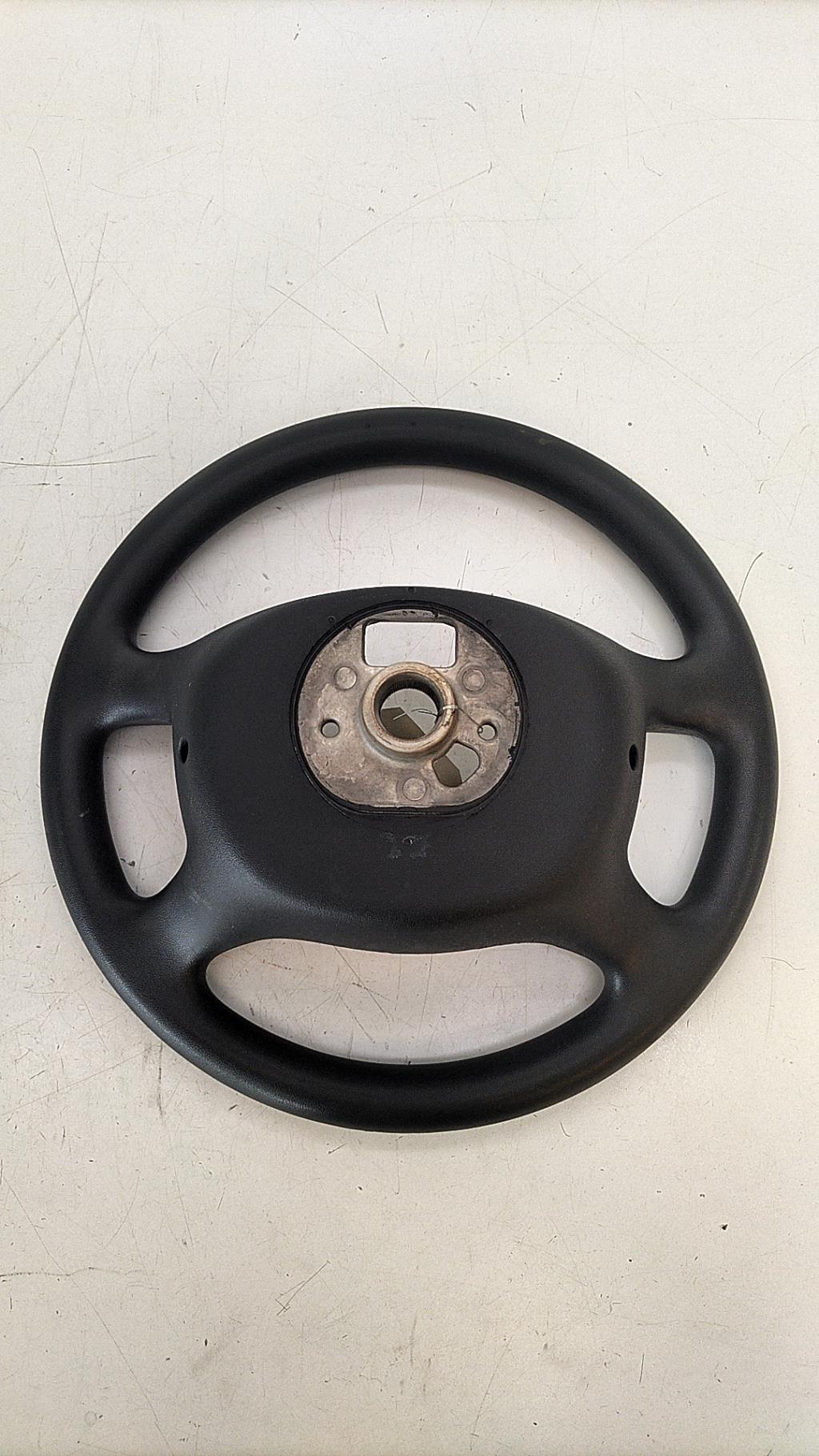 Volant AUDI A3 2 PHASE 1 Essence - 1