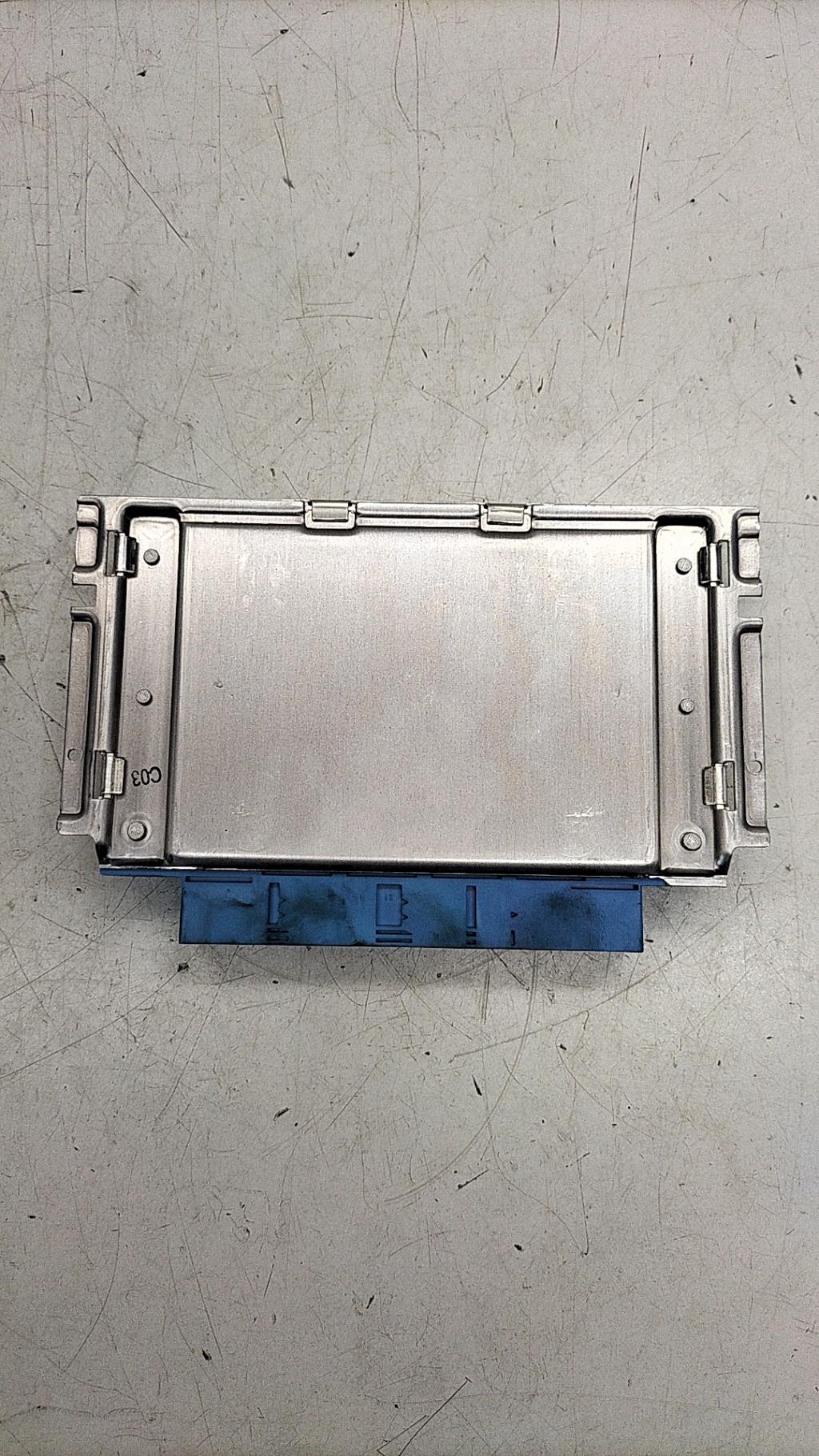 Boitier de centralisation BMW SERIE 3 E46 PHASE 2 Essence - 1