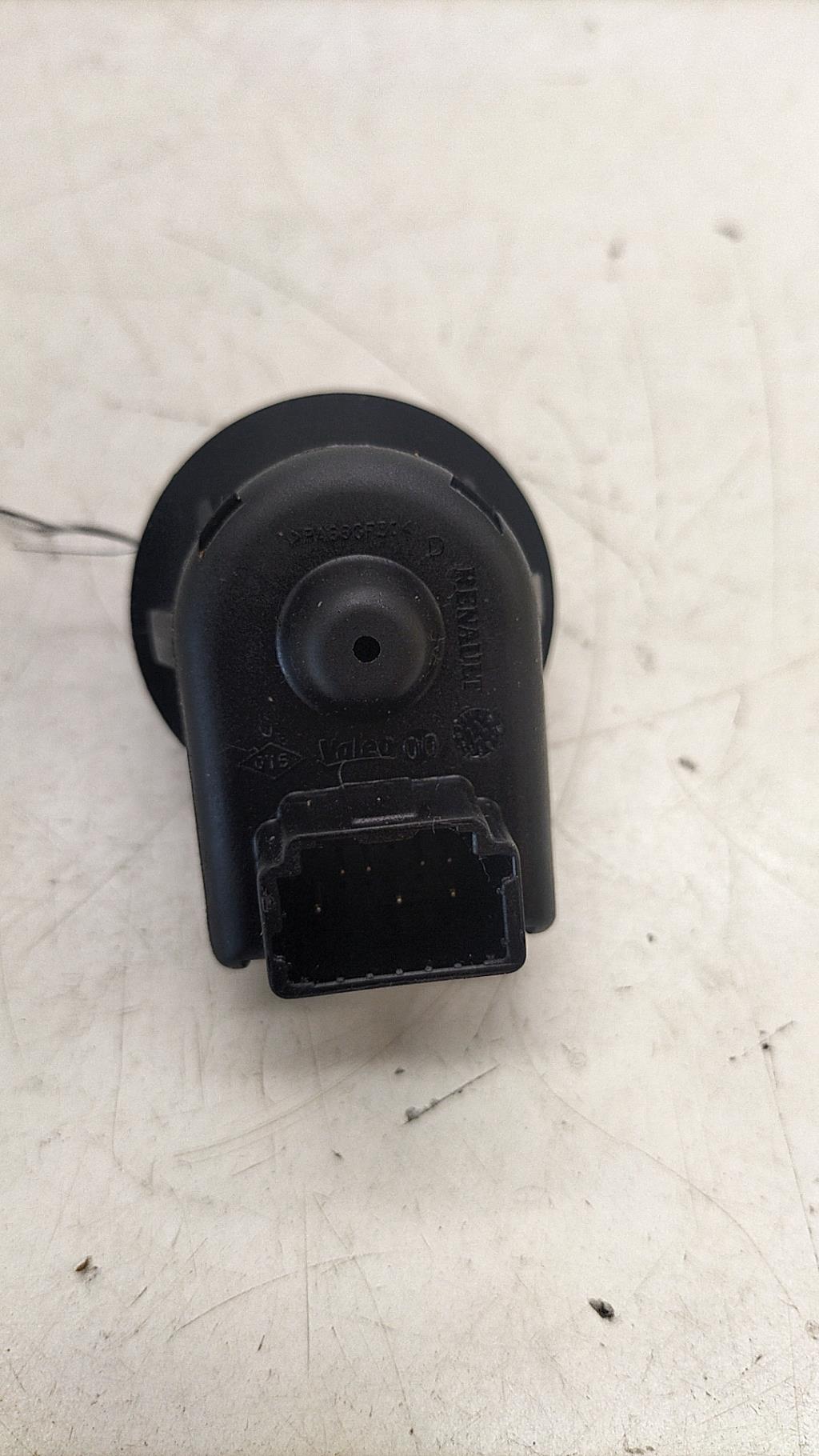 Commande retroviseurs DACIA DUSTER 1 PHASE 2 Essence - 1